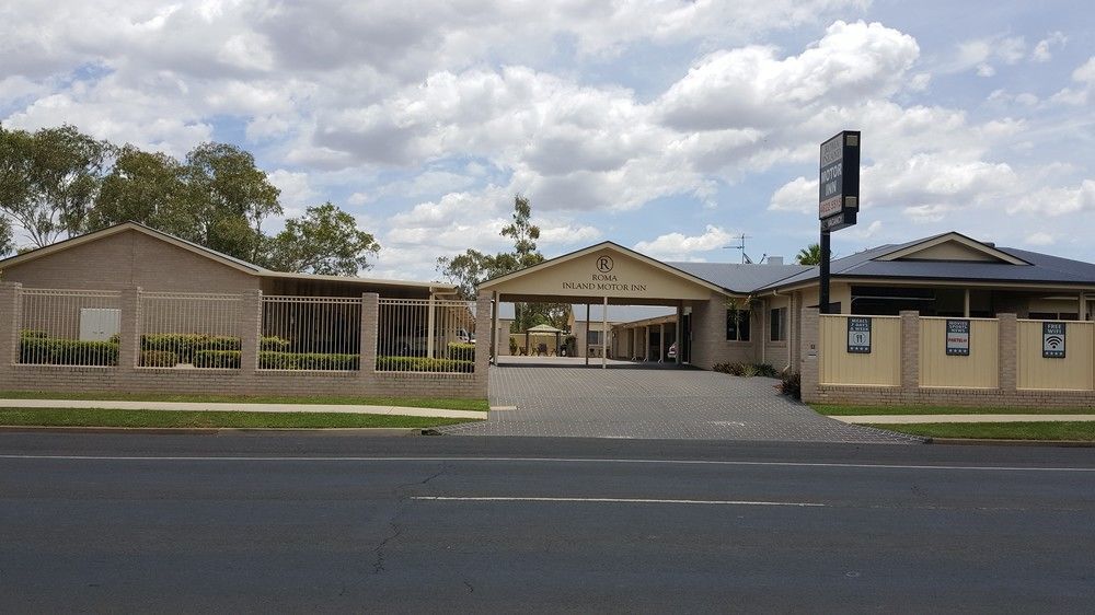 Roma Inland Motor Inn Exterior photo